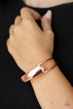 Load image into Gallery viewer, Couture Clutcher - Rose Gold
